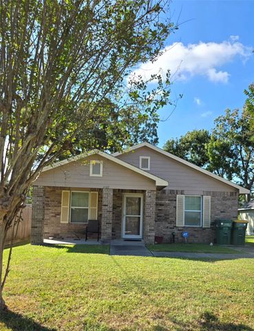 2107 Rosalee Street, La Marque, TX 77568