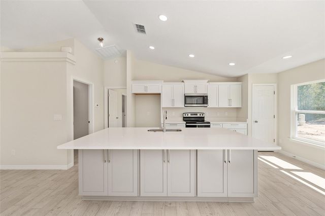 76 ASH ROAD, Ocala, FL 34472