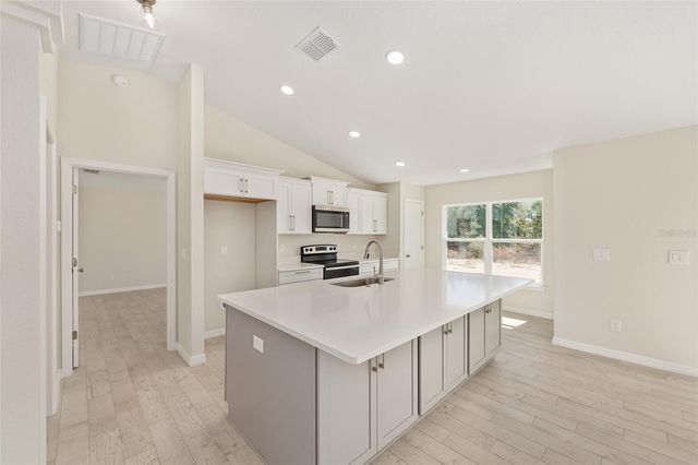 76 ASH ROAD, Ocala, FL 34472