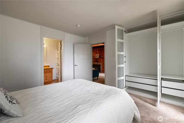 17426 SE 60th Street, Bellevue, WA 98006