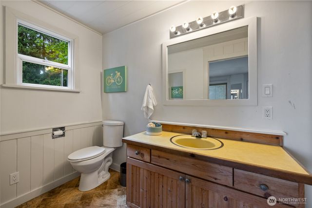 17426 SE 60th Street, Bellevue, WA 98006