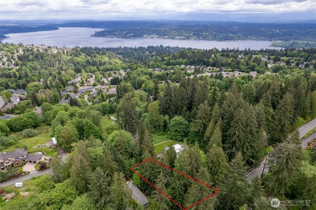 17426 SE 60th Street, Bellevue, WA 98006