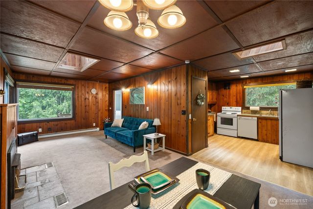 17426 SE 60th Street, Bellevue, WA 98006