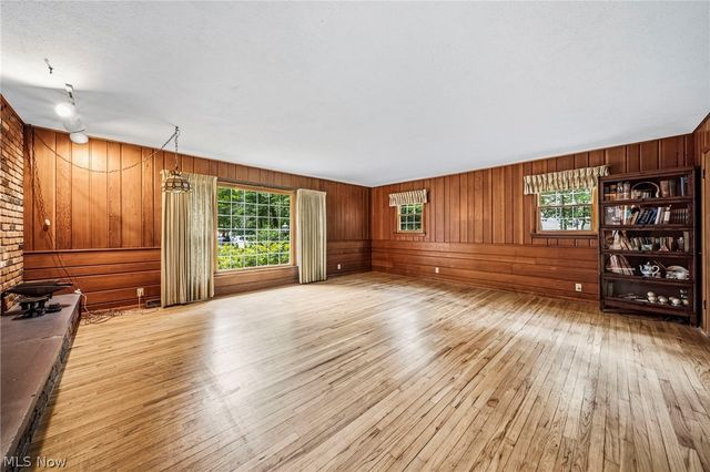 11565 Wilbert Road, Chardon, OH 44024