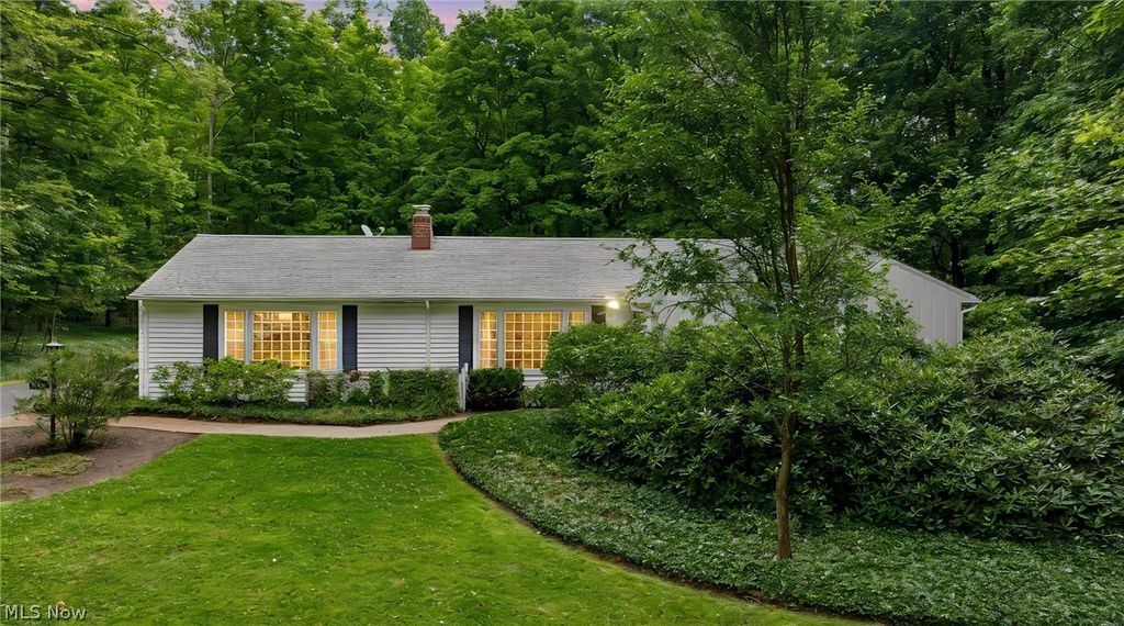 11565 Wilbert Road, Chardon, OH 44024