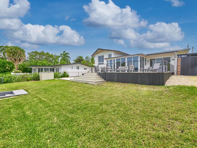 2426 Key Largo Lane, Fort Lauderdale, FL 33312