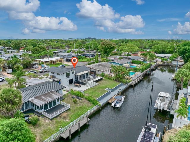 2426 Key Largo Lane, Fort Lauderdale, FL 33312