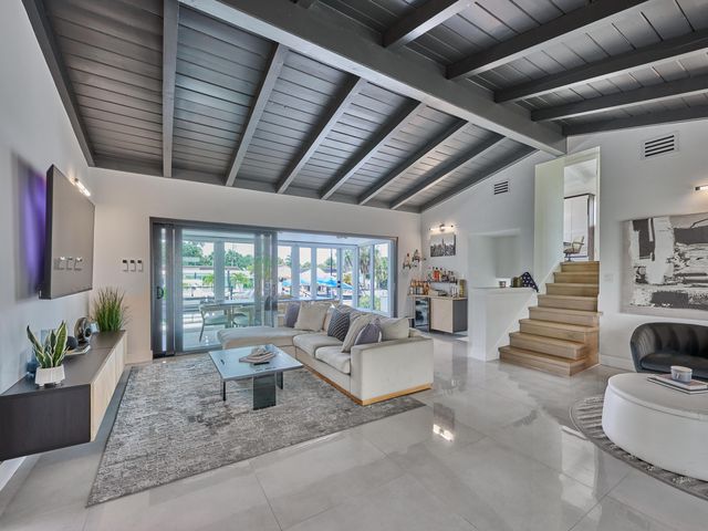 2426 Key Largo Lane, Fort Lauderdale, FL 33312