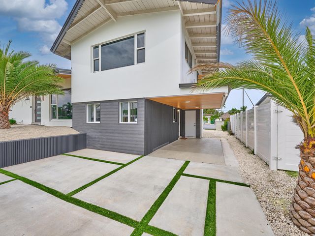 2426 Key Largo Lane, Fort Lauderdale, FL 33312