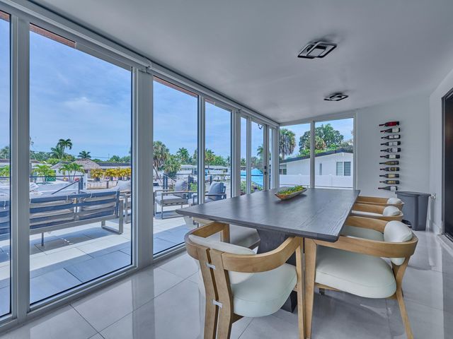2426 Key Largo Lane, Fort Lauderdale, FL 33312