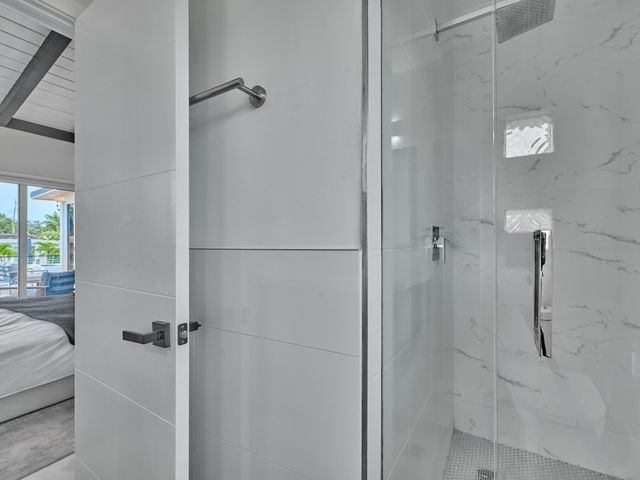 2426 Key Largo Lane, Fort Lauderdale, FL 33312