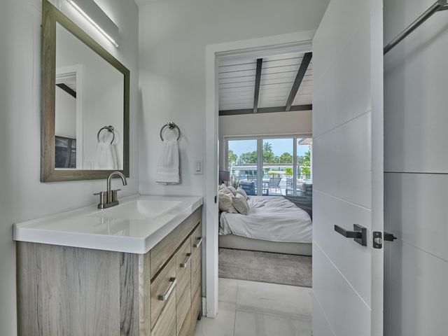 2426 Key Largo Lane, Fort Lauderdale, FL 33312