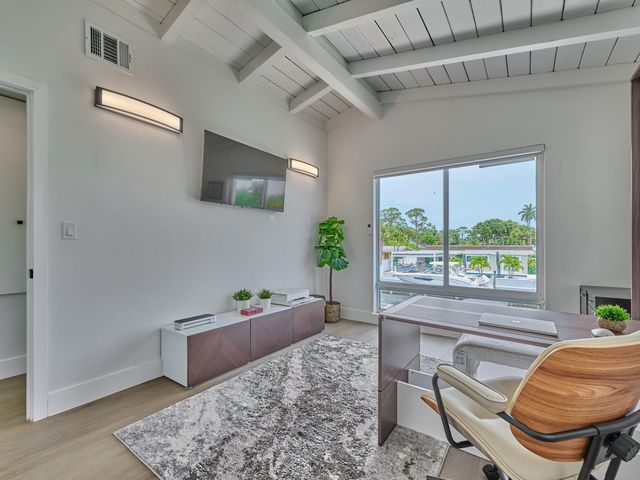 2426 Key Largo Lane, Fort Lauderdale, FL 33312