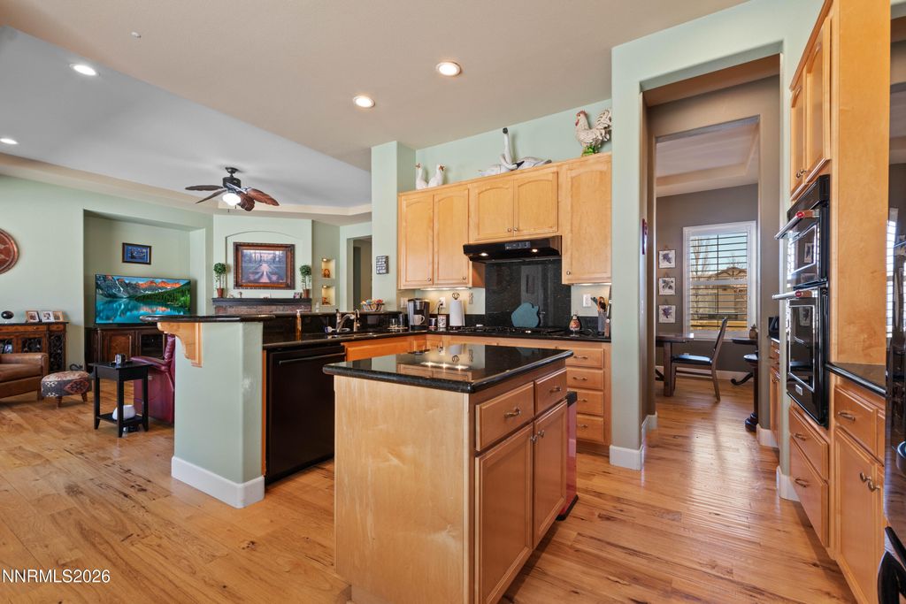 Image 10 of property listing at 1940 Morning Grove Court, Reno, NV 89523