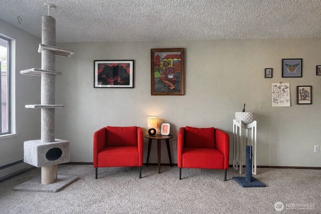 8803 23rd Avenue NE, Seattle, WA 98115