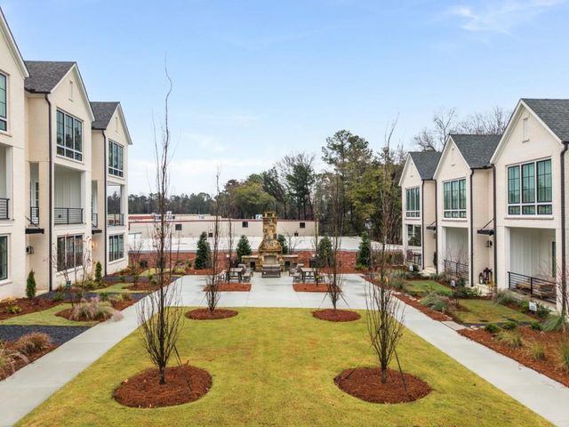 2641 Mackintosh Court, Brookhaven, GA 30319