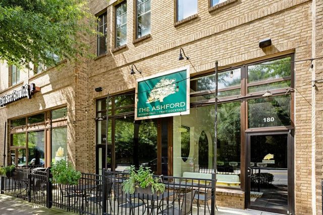 2641 Mackintosh Court, Brookhaven, GA 30319