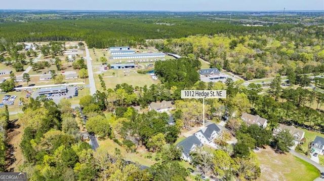 1012 Hedge Street NE, Townsend, GA 31331