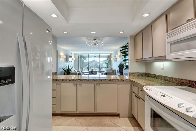 4574 Trawler CT 202, Fort Myers, FL 33919
