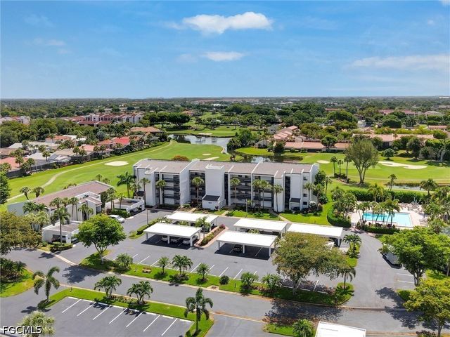 4574 Trawler CT 202, Fort Myers, FL 33919