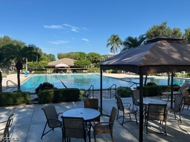 4574 Trawler CT 202, Fort Myers, FL 33919