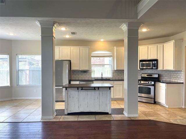 6411 Virginia Fields Drive, Katy, TX 77494