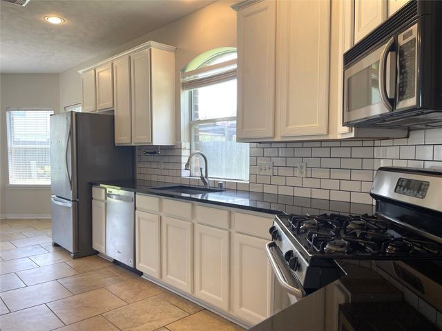 6411 Virginia Fields Drive, Katy, TX 77494