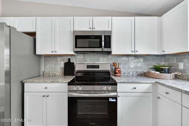 10350 CROTTY Avenue, Hastings, FL 32145