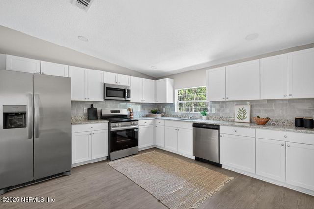 10350 CROTTY Avenue, Hastings, FL 32145