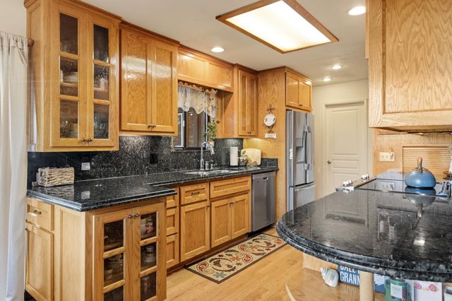 2120 Oak Leaf Ct, Placerville, CA 95667