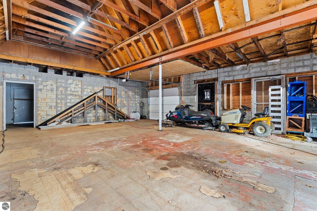 Image 19 of property listing at 11316 W M-179, Middleville, MI 49333