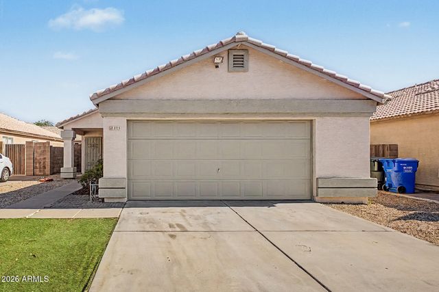 3715 W CHAMA Drive, Glendale, AZ 85310