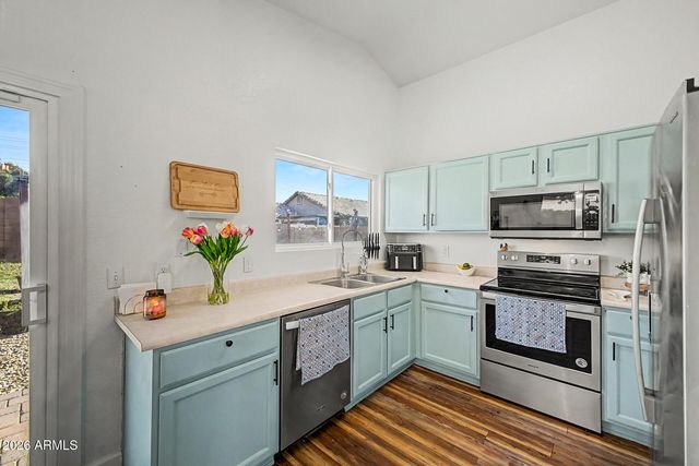 3715 W CHAMA Drive, Glendale, AZ 85310