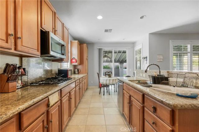 6136 Walnut Grove, Rancho Cucamonga, CA 91739