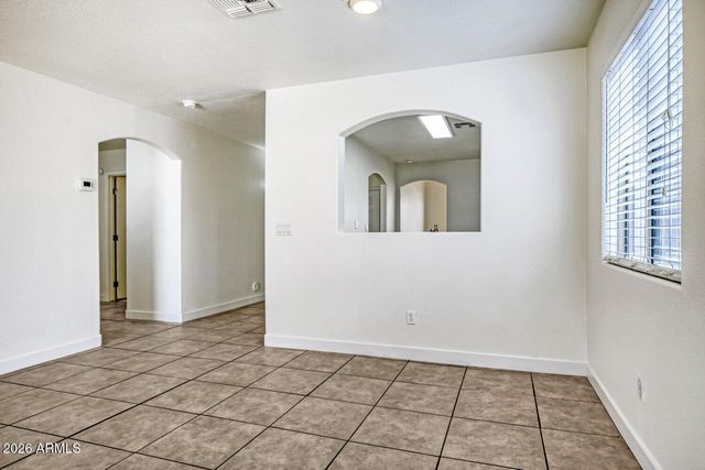 5610 S 5TH Drive, Phoenix, AZ 85041