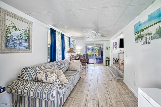 114 Moorhead MNR 114, Naples, FL 34112