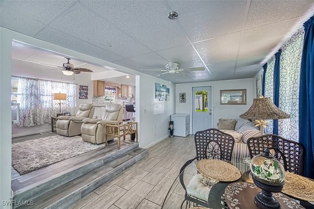 114 Moorhead MNR 114, Naples, FL 34112