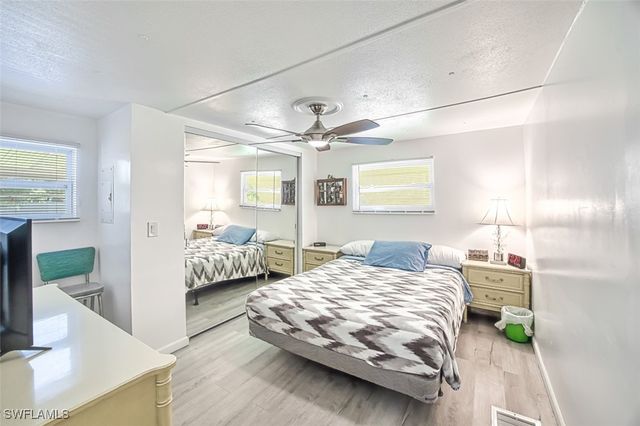 114 Moorhead MNR 114, Naples, FL 34112