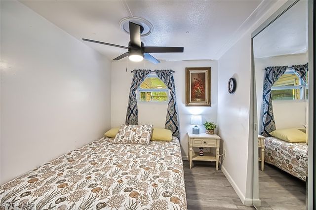 114 Moorhead MNR 114, Naples, FL 34112