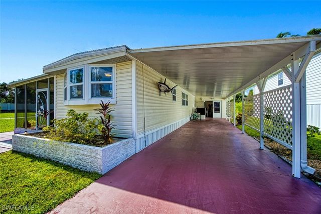 114 Moorhead MNR 114, Naples, FL 34112