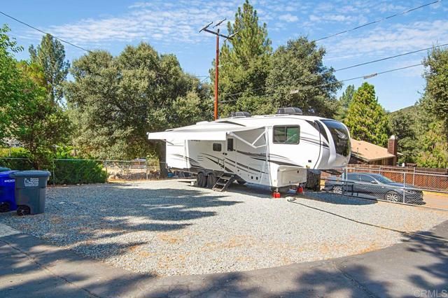 8025 Lilac Lane, Pine Valley, CA 91962