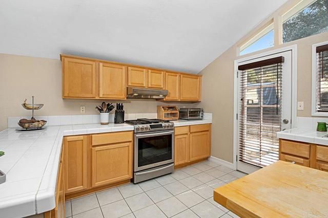 8025 Lilac Lane, Pine Valley, CA 91962