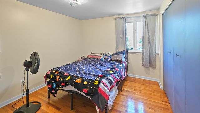 6089 N Seymour Road, Flushing, MI 48433