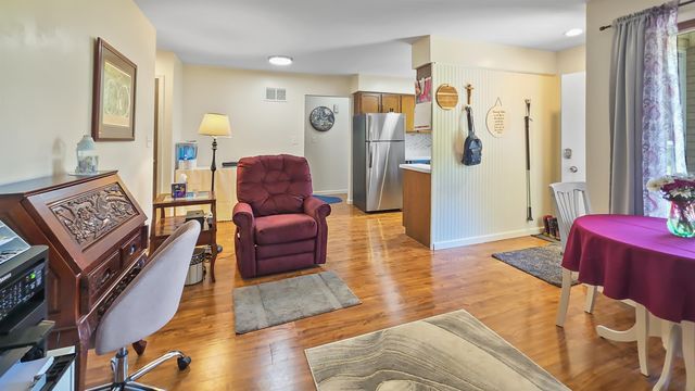 6089 N Seymour Road, Flushing, MI 48433