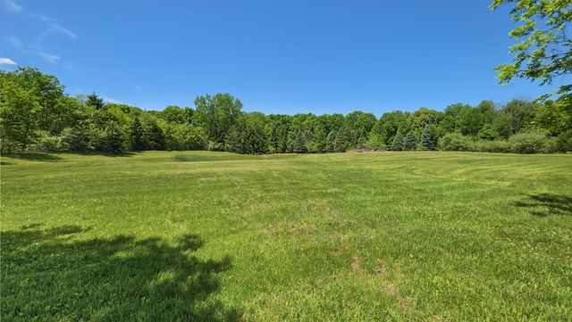 6089 N Seymour Road, Flushing, MI 48433