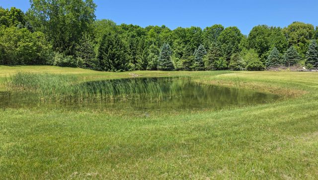 6089 N Seymour Road, Flushing, MI 48433