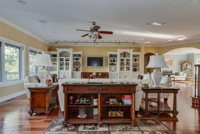 7342 Bentwood Trail, Kalamazoo, MI 49009