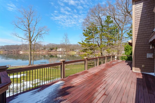 7342 Bentwood Trail, Kalamazoo, MI 49009