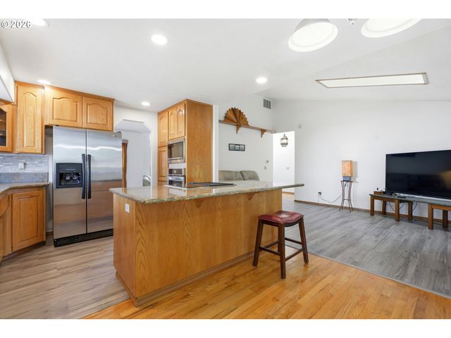 1679 Sw GOUCHER St, Mc Minnville, OR 97128