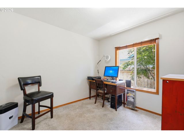 1679 Sw GOUCHER St, Mc Minnville, OR 97128
